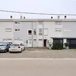 Apartment Elena
