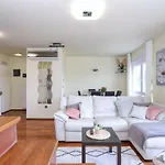 Apartment Elena
